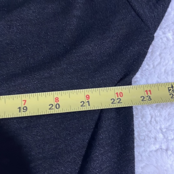 Aritzia Wilfred free sweater - Picture 4 of 6